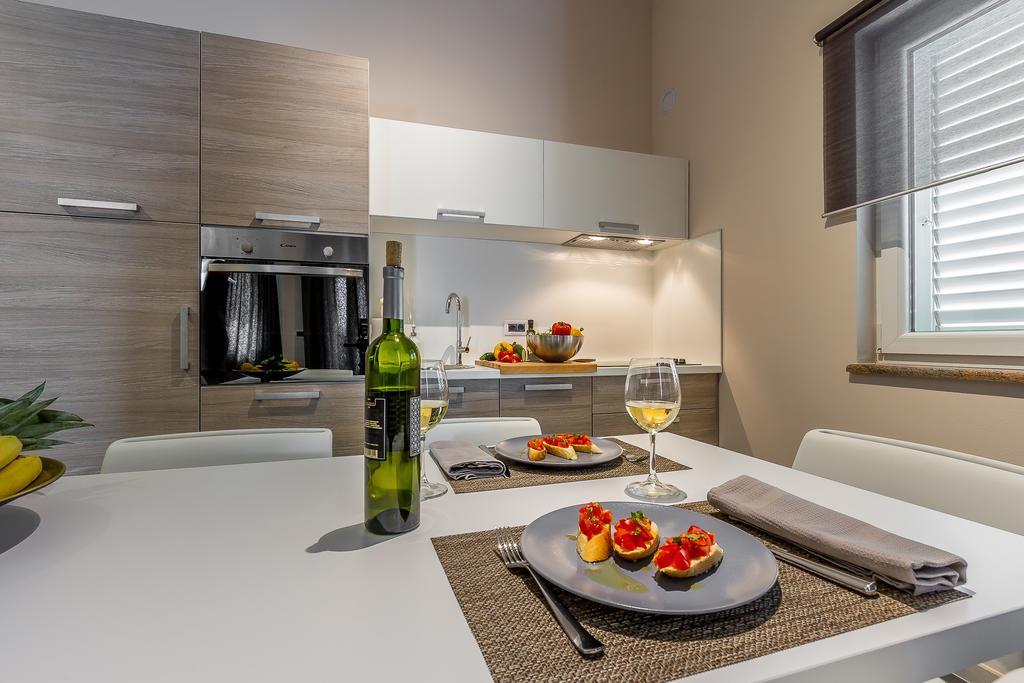 Apartments Stella Rovinjsko Selo Zimmer foto