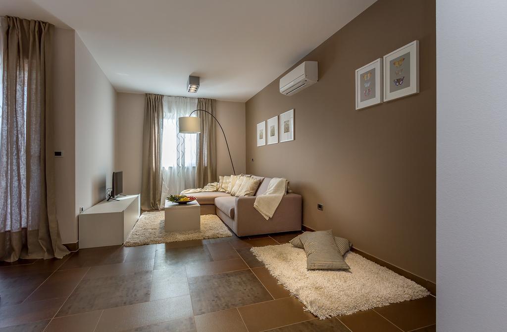 Apartments Stella Rovinjsko Selo Zimmer foto