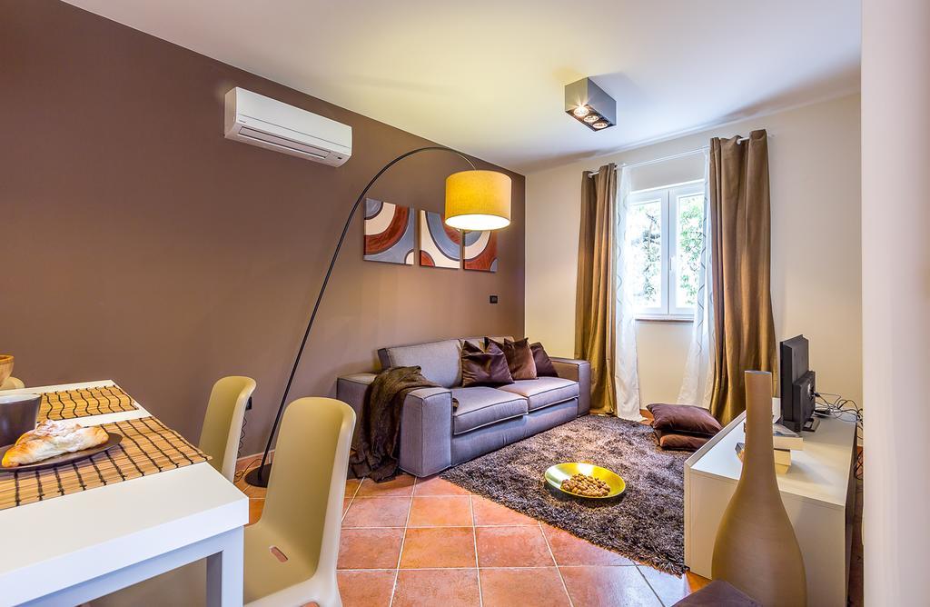 Apartments Stella Rovinjsko Selo Zimmer foto